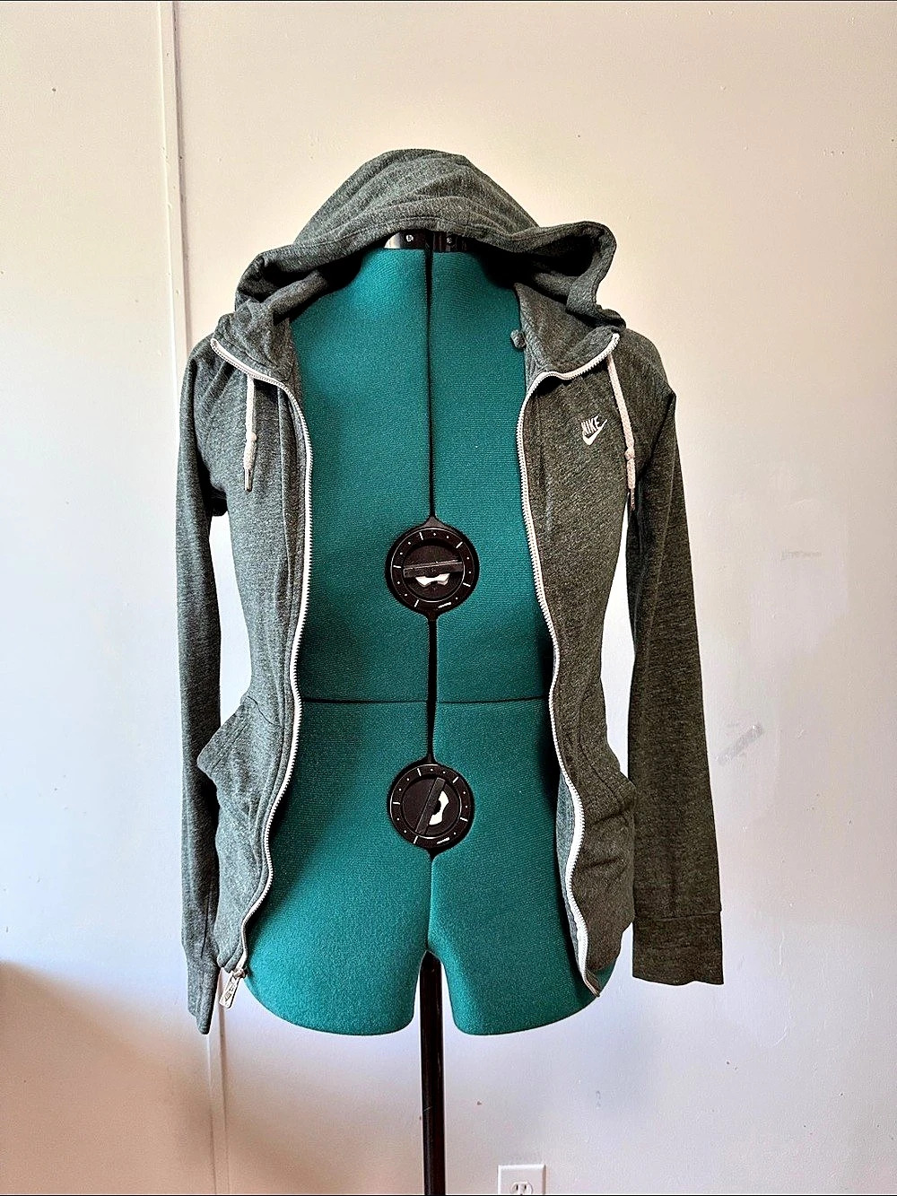 Nike Gym Vintage Full-Zip Hoodie Women's Gray Jacket